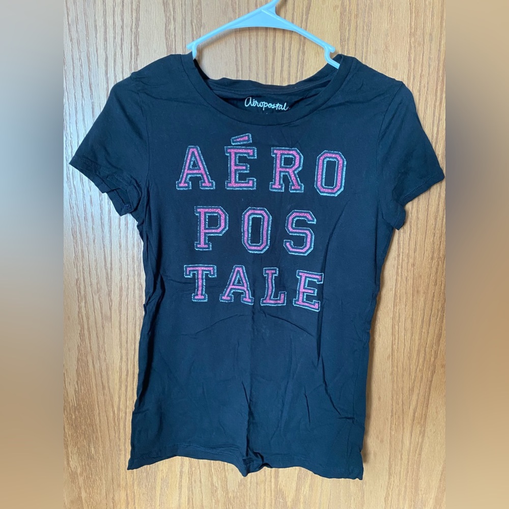 Large Aeropostale T-shirt